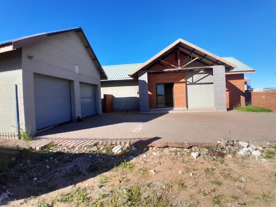 4 Bedroom Property for Sale in Kathu Northern Cape